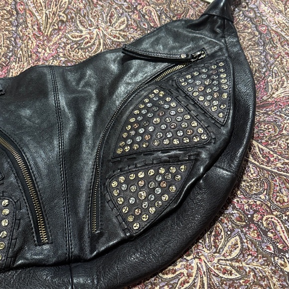 Free people Black Studded Leather Shoulder Bag NWT’s - Picture 3 of 12